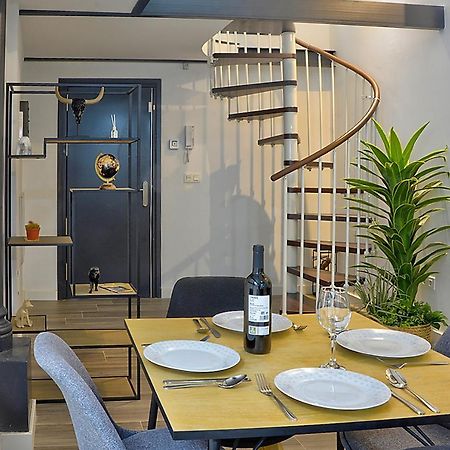 Apartamento Duplex Moderno En Alameda Sevilla Exterior foto